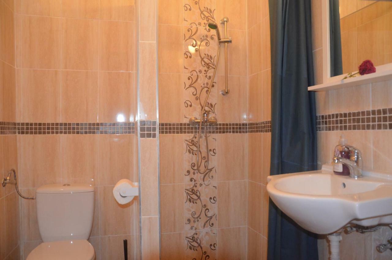 No. 11 Apartment With 2 Bathrooms Next To Railway Station Budapest Exterior foto