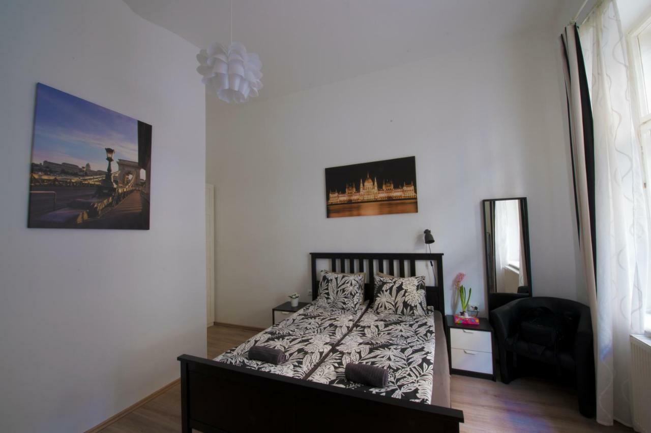No. 11 Apartment With 2 Bathrooms Next To Railway Station Budapest Exterior foto