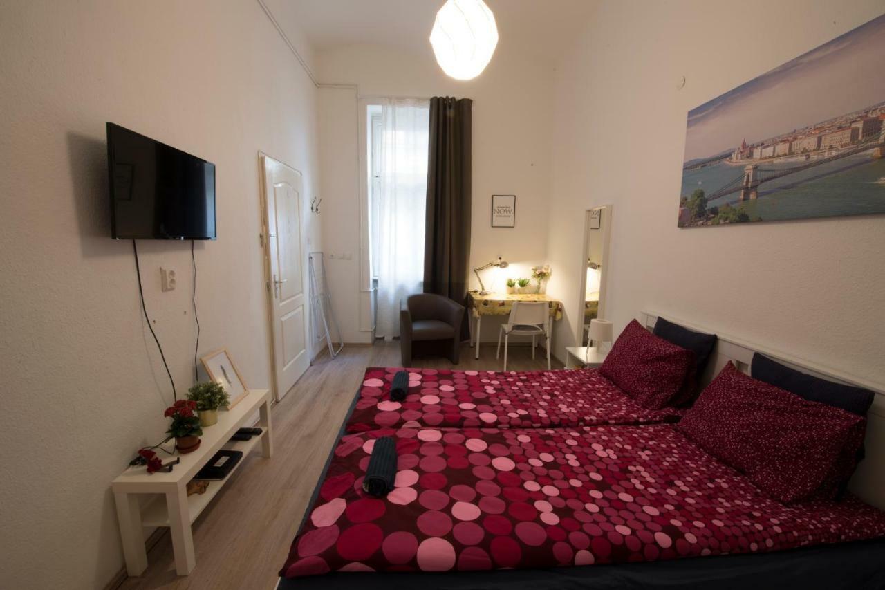 No. 11 Apartment With 2 Bathrooms Next To Railway Station Budapest Exterior foto